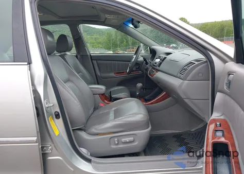 2004 Toyota Camry Xle V6 из США, поврежденный, VIN 4T1BF30KX4U585772